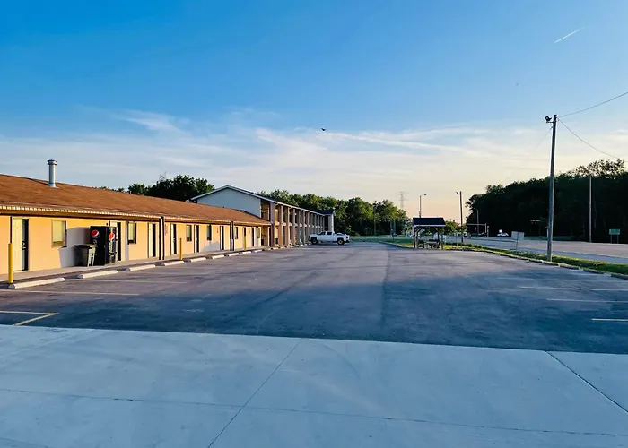 Bel Air Motel 3*