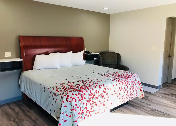 Bel Air Motel 3*